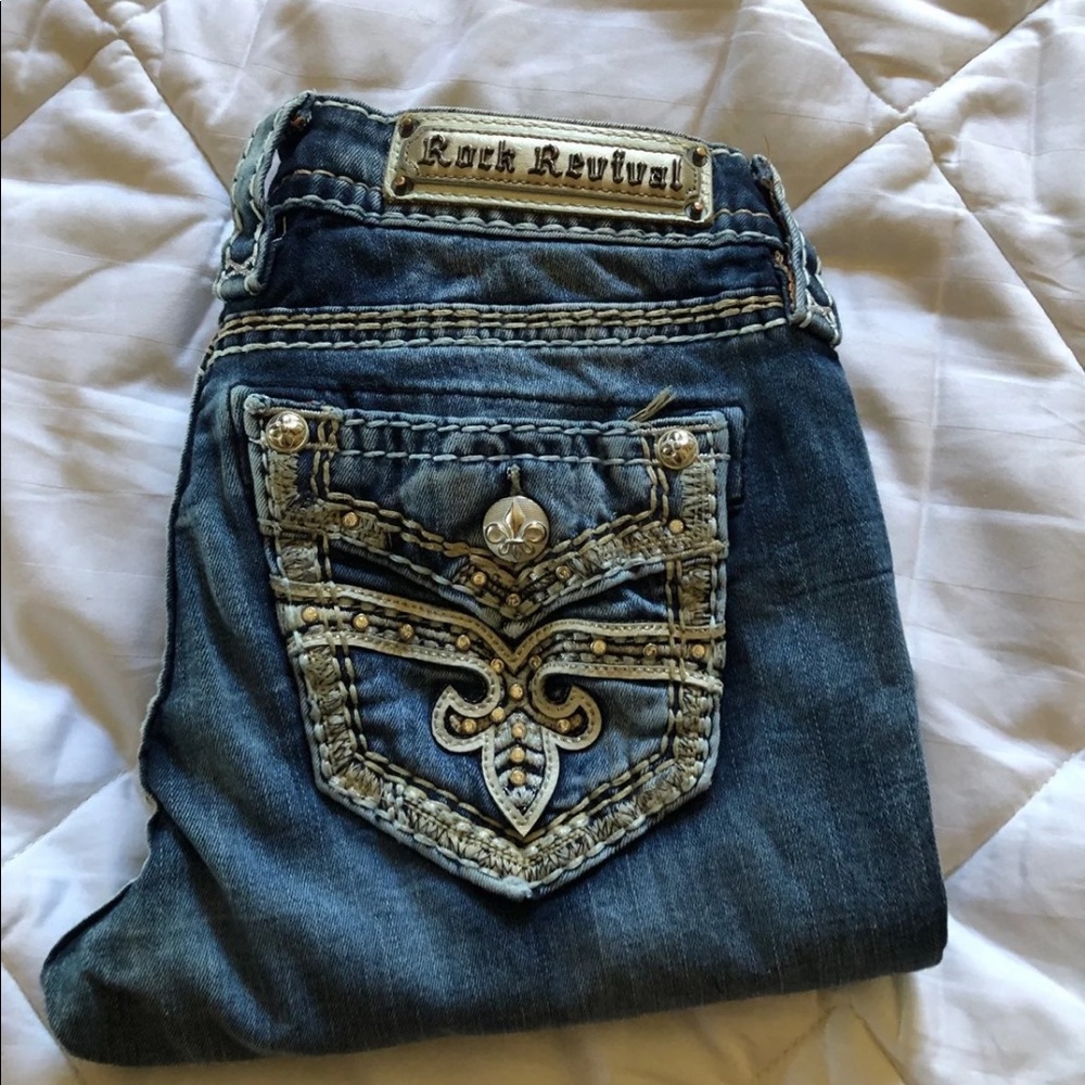 Rock revival capris
